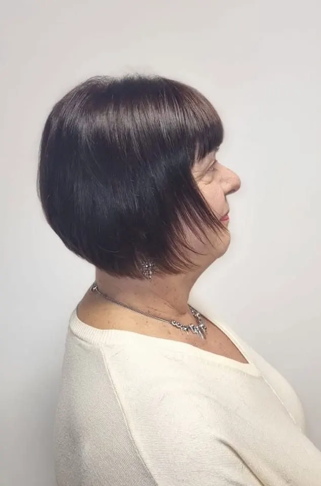 Coloration complète, coupe et brushing, réalisé chez Deesigner Hair Studio, Ipswich, par Clare